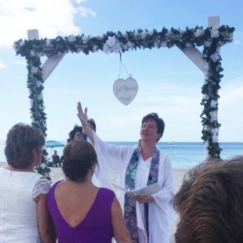 Wedding Minister Robin Reiter